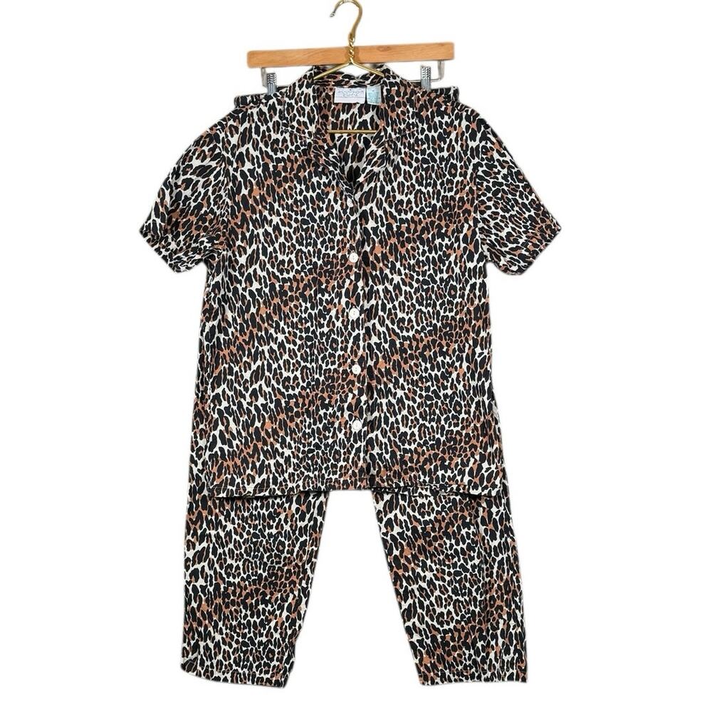 Allison Rhea 100% Cotton Pajama Set Leopard Print Button Top Pants Medium - Picture 12 of 13